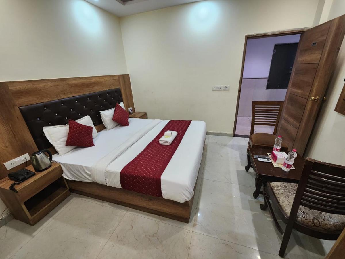 Airport Hotel Ivy With Free Airport Transfr Nowe Delhi Zewnętrze zdjęcie