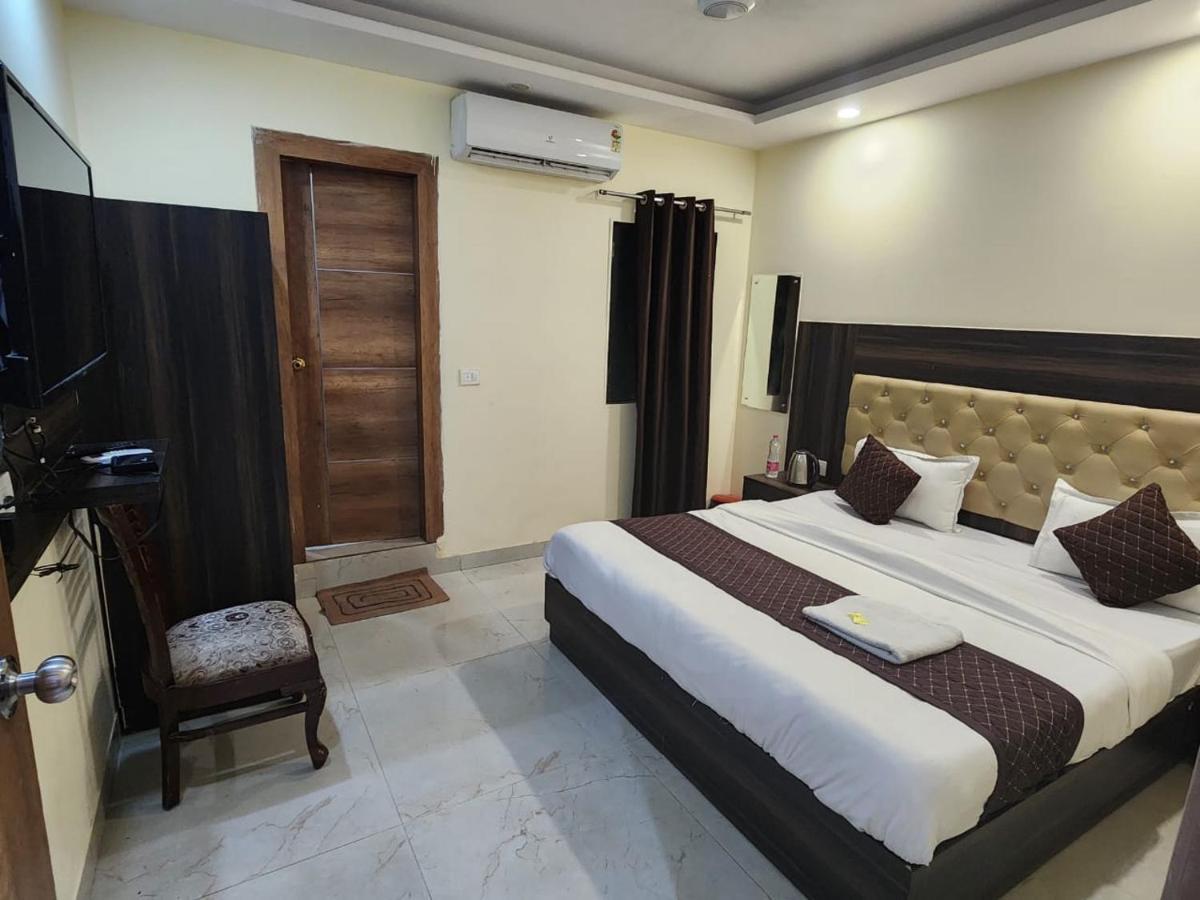 Airport Hotel Ivy With Free Airport Transfr Nowe Delhi Zewnętrze zdjęcie