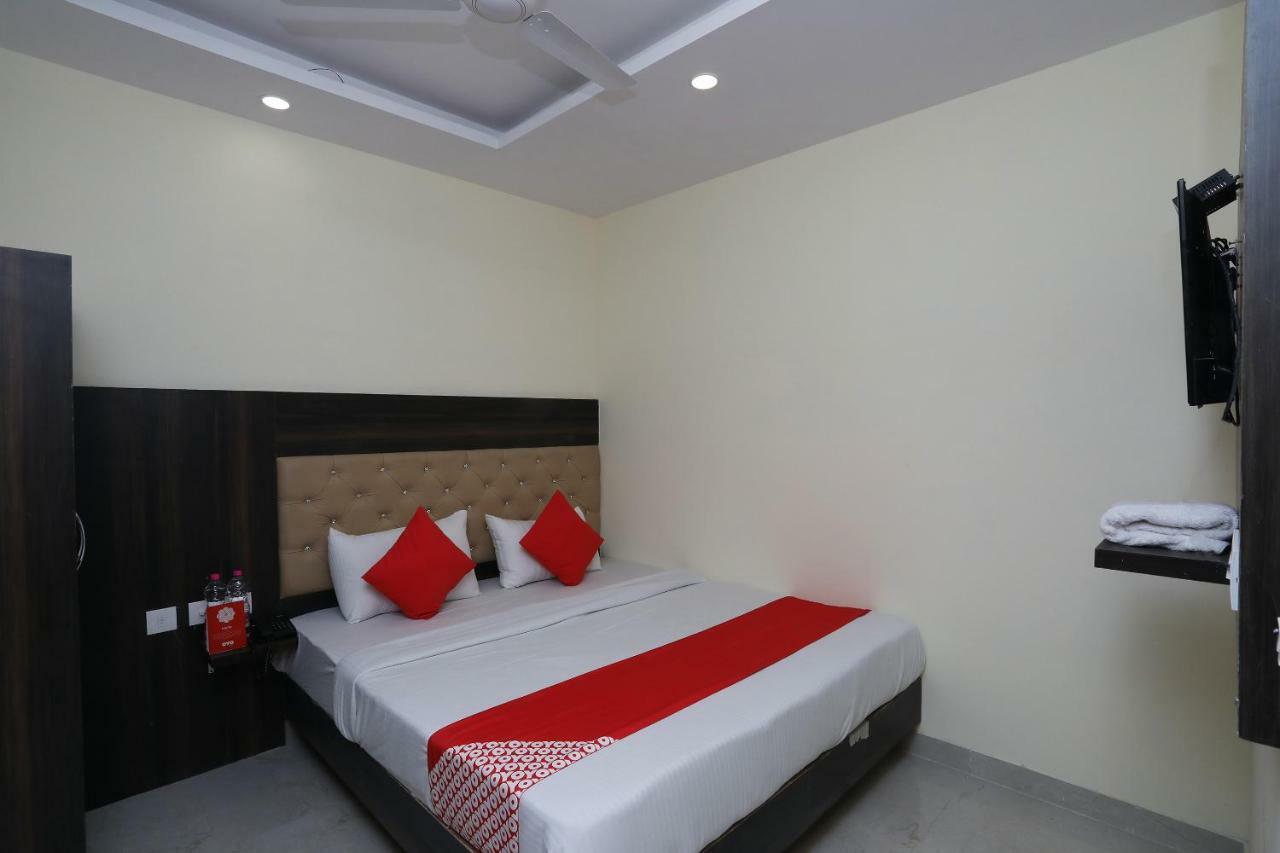 Airport Hotel Ivy With Free Airport Transfr Nowe Delhi Zewnętrze zdjęcie