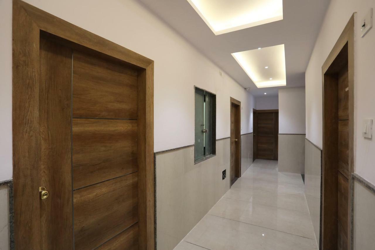 Airport Hotel Ivy With Free Airport Transfr Nowe Delhi Zewnętrze zdjęcie