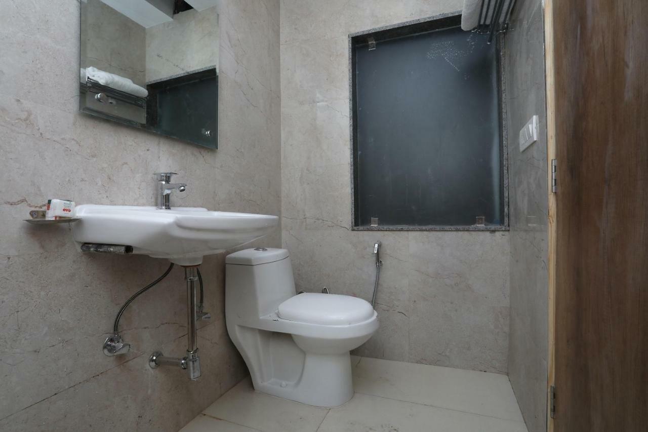 Airport Hotel Ivy With Free Airport Transfr Nowe Delhi Zewnętrze zdjęcie