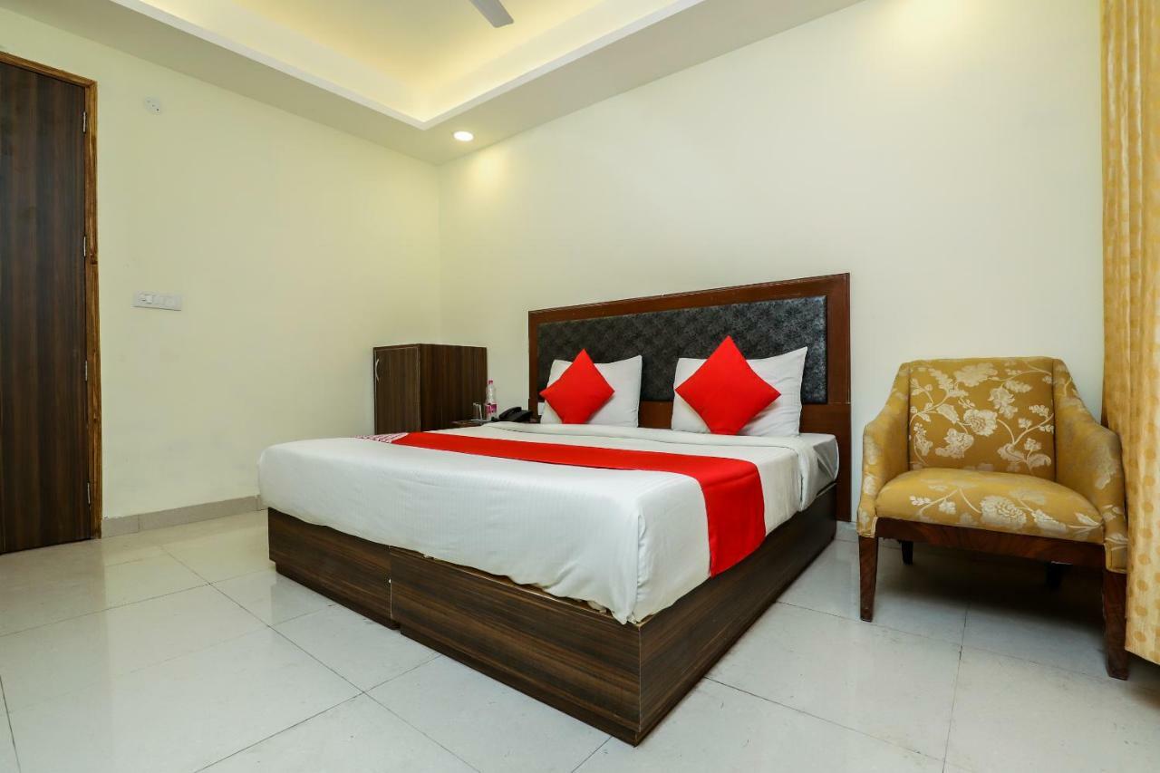 Airport Hotel Ivy With Free Airport Transfr Nowe Delhi Zewnętrze zdjęcie